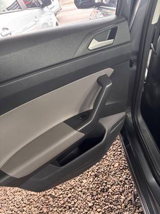 VOLKSWAGEN VIRTUS 1.0 200 TSI HIGHLINE AUTOMÁTICO